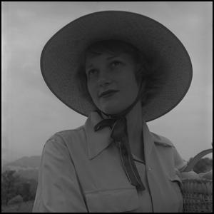 Primary view of object titled '[Portrait of a woman in a straw hat]'.