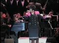 Video: Symphony with the Divas