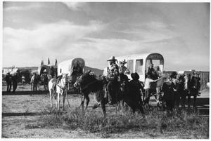 Primary view of object titled 'Texas Sesquicentennial Wagon Train in Sierra Blanca'.