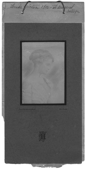 [Portrait of an unidentified young woman at Newcomb College]