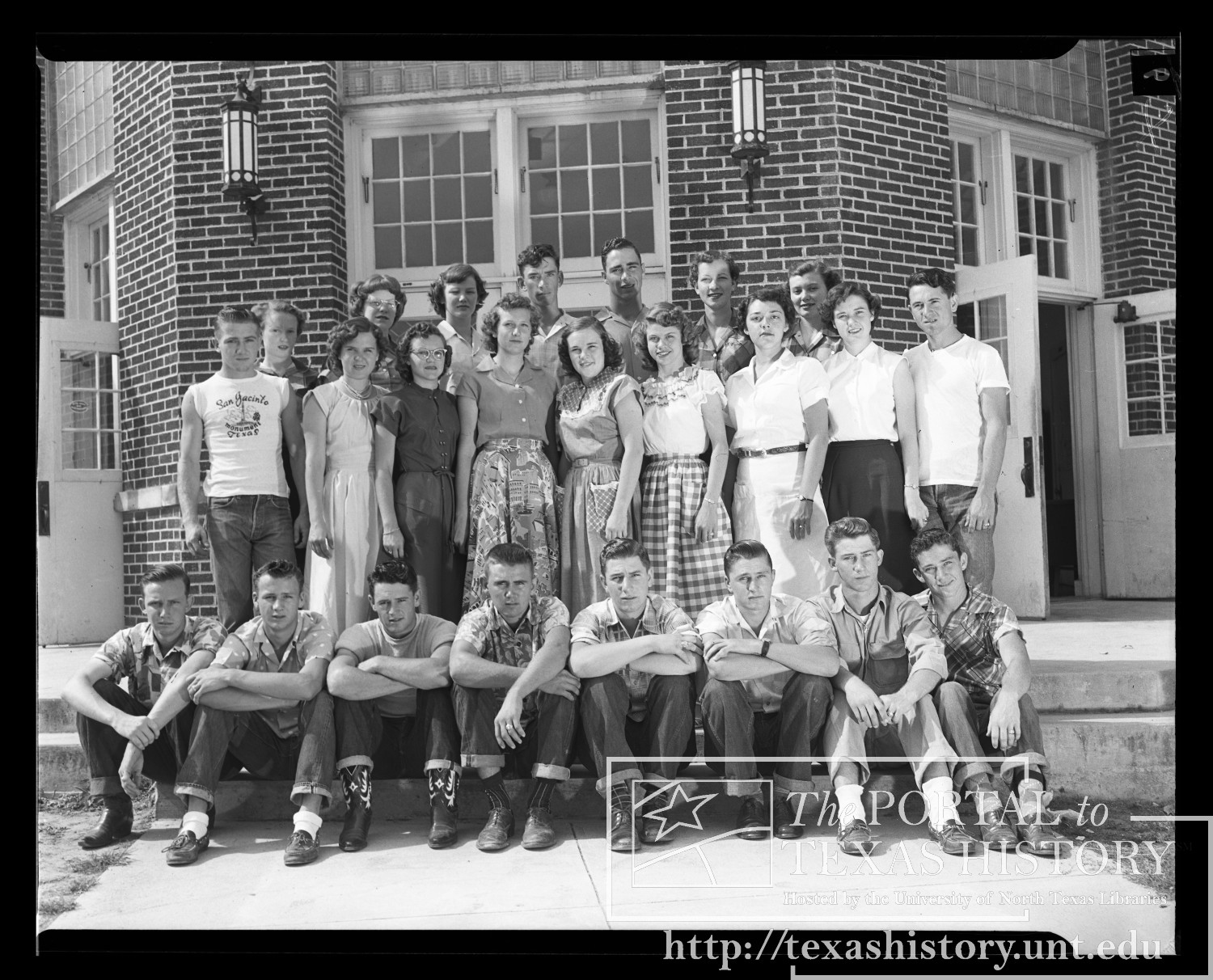 [Clifton High School-Senior Class 1952 #1]
                                                
                                                    [Sequence #]: 1 of 1
                                                
