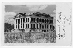 Primary view of object titled 'Lipscomb County Courthouse'.
