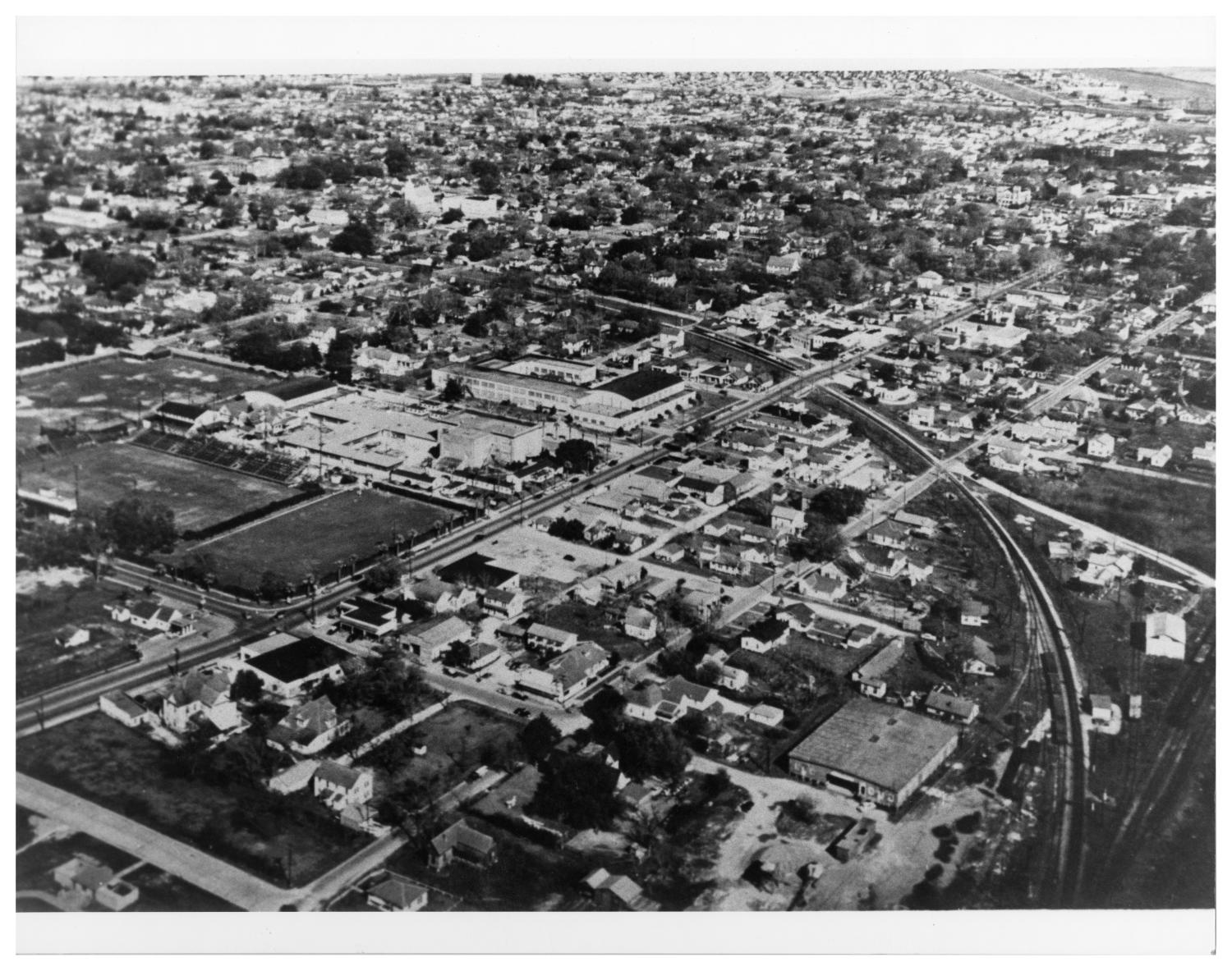 [Aerial View of Orange, Texas]
                                                
                                                    [Sequence #]: 1 of 1
                                                