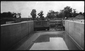 Primary view of object titled 'Trinity River: Lock and Dam #2'.