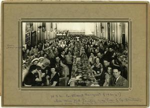 Primary view of object titled '[Photograph of Ex-Students Banquet]'.