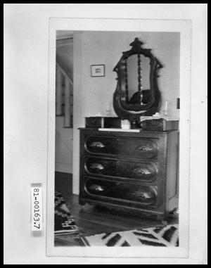 Primary view of object titled 'Perini Home Interior'.