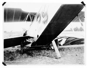 Primary view of object titled '[Plane Crash in Handley, Texas]'.