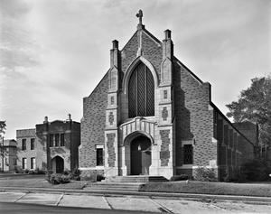 Primary view of object titled '[Central Christian Church, (Southeast oblique)]'.