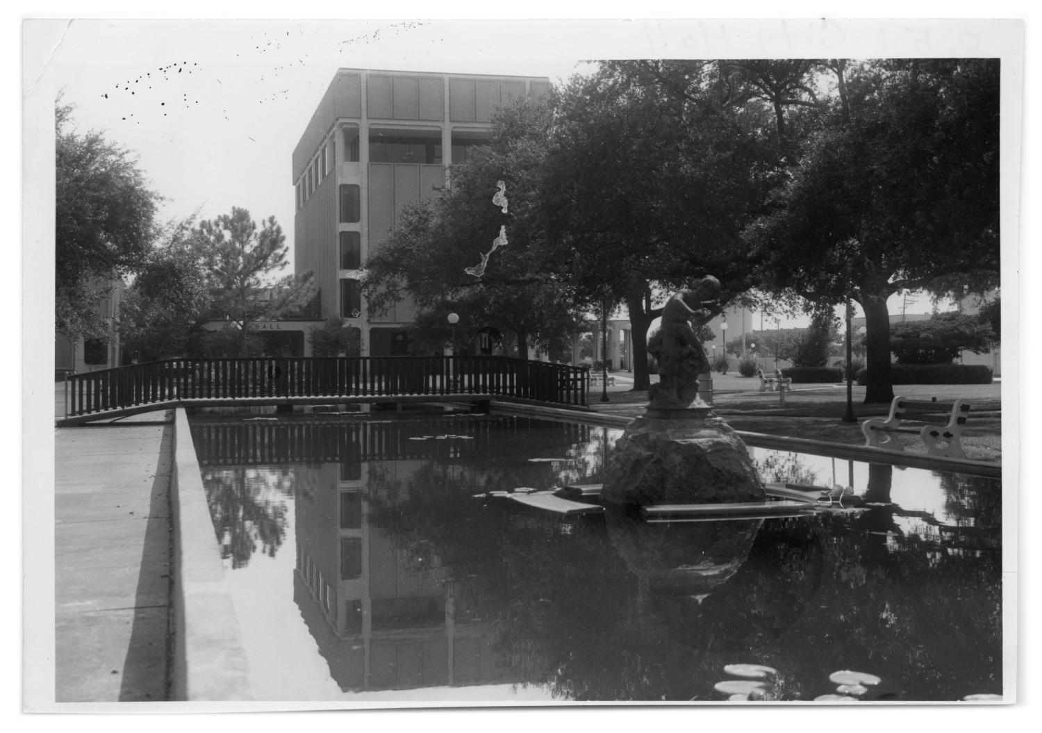 [Jefferson County Sub - Courthouse Fishpond]
                                                
                                                    [Sequence #]: 1 of 2
                                                