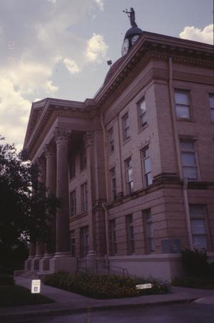 Primary view of object titled '[Bee County Courthouse]'.