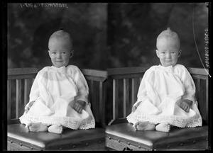 Primary view of object titled '[Portraits of Baby]'.