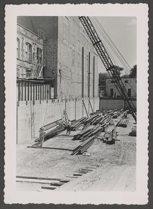 Primary view of object titled '[Construction in San Antonio]'.