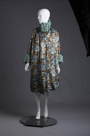 Primary view of object titled 'Evening coat'.