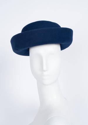 Primary view of object titled 'Pamela hat'.
