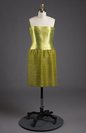 Primary view of object titled 'Cocktail dress'.