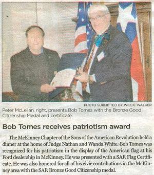 Primary view of object titled 'Bob Tomes receives patriotism award'.