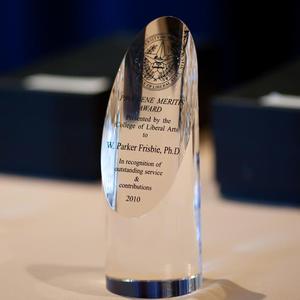 Primary view of object titled '[2010 Pro Bene Meritis Award presented to W. Parker Frisbie, Ph.D.]'.