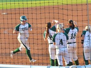 Primary view of object titled '[Caitlin Grimes scores a run, 3]'.