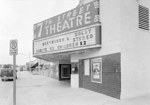 Primary view of object titled '[7th Street Theatre in Fort Worth]'.