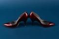 Thumbnail image of item number 3 in: 'Patent leather heels'.