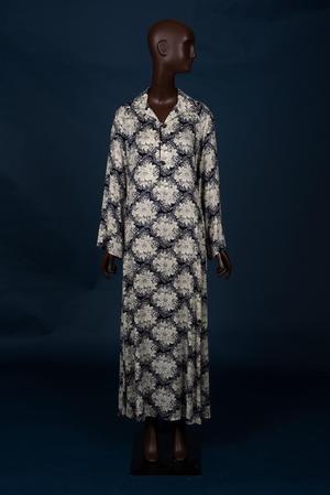 Primary view of object titled 'Caftan'.
