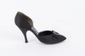 Thumbnail image of item number 4 in: 'D'orsay pumps'.