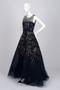 Thumbnail image of item number 3 in: 'Evening dress'.