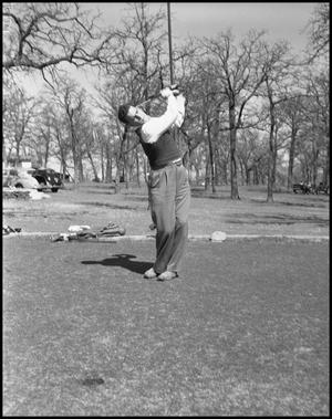 Primary view of object titled '[Student Golfer]'.