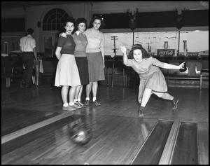 Primary view of object titled '[Intramural Bowling]'.
