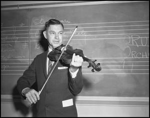 Primary view of object titled '[Floyd Graham Plays Violin, October 1961]'.