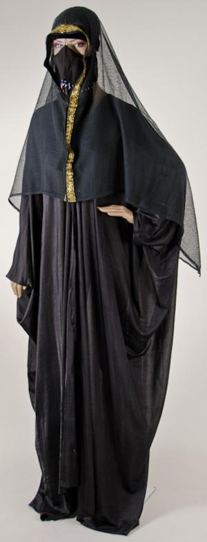 Primary view of object titled 'Bedouin ensemble'.