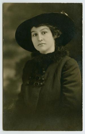 Primary view of object titled '[Portrait of a Irene Biffle Williams]'.