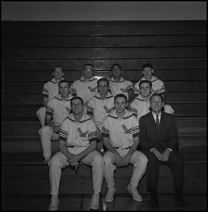 Primary view of object titled '[1963 - 1964 Freshman basketball, 2]'.