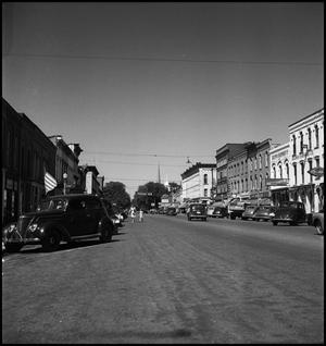 Primary view of object titled '[Downtown Tecumseh, Michigan]'.