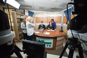 Primary view of object titled '[North Texas Daily TV staff in the studio, 2]'.