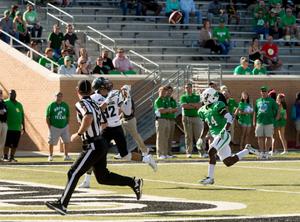 Primary view of object titled '[Portland State Football Player to Catch Ball]'.