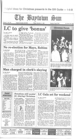 The Baytown Sun (Baytown, Tex.), Vol. 71, No. 30, Ed. 1 Friday, December 4, 1992