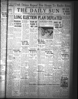 The Daily Sun (Goose Creek, Tex.), Vol. 15, No. 158, Ed. 1 Tuesday, December 5, 1933