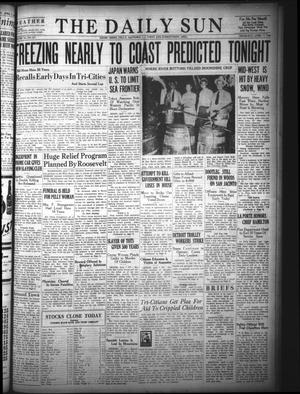 The Daily Sun (Goose Creek, Tex.), Vol. 19, No. 247, Ed. 1 Thursday, April 7, 1938