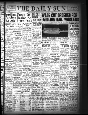 The Daily Sun (Goose Creek, Tex.), Vol. 19, No. 277, Ed. 1 Thursday, May 12, 1938
