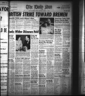 The Daily Sun (Goose Creek, Tex.), Vol. 27, No. 249, Ed. 1 Tuesday, April 3, 1945