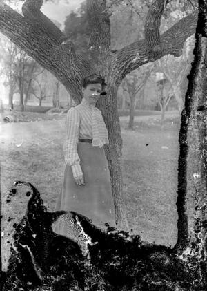 [Outdoor Portrait of Woman in Park]