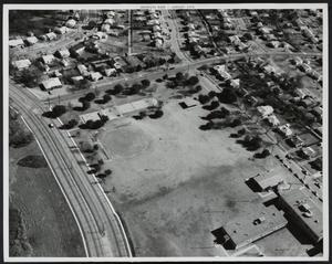 [Aerial View of Deerpath Park and Surrounding Area]