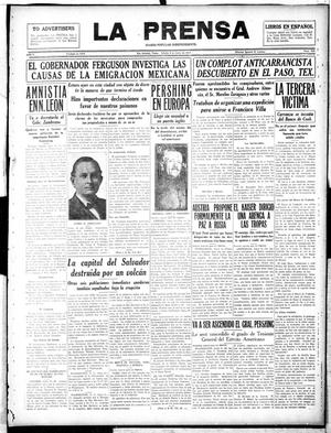 Primary view of object titled 'La Prensa (San Antonio, Tex.), Vol. 5, No. 942, Ed. 1 Saturday, June 9, 1917'.