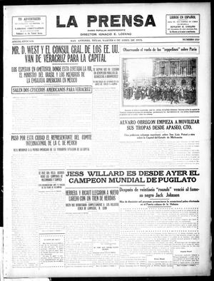 Primary view of object titled 'La Prensa (San Antonio, Tex.), Vol. 3, No. 151, Ed. 1 Tuesday, April 6, 1915'.