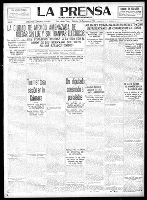Primary view of object titled 'La Prensa (San Antonio, Tex.), Vol. 10, No. 266, Ed. 1 Wednesday, November 8, 1922'.