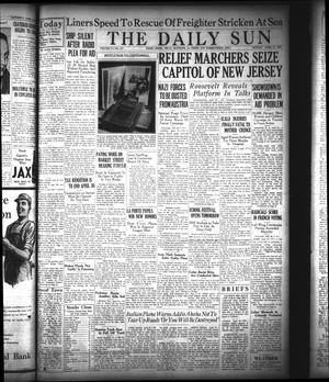 The Daily Sun (Goose Creek, Tex.), Vol. 17, No. 271, Ed. 1 Monday, April 27, 1936
