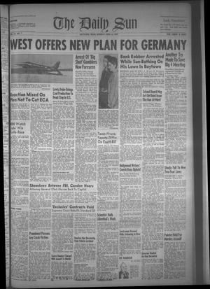 The Daily Sun (Baytown, Tex.), Vol. 31, No. 7, Ed. 1 Monday, June 13, 1949