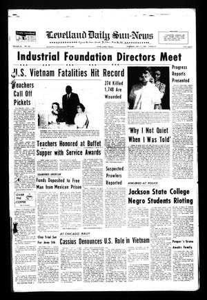 Levelland Daily Sun-News (Levelland, Tex.), Vol. 26, No. 267, Ed. 1 Thursday, May 11, 1967