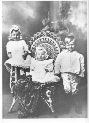 Primary view of object titled '[Foyt children - Arthur, Lily and Charlie]'.